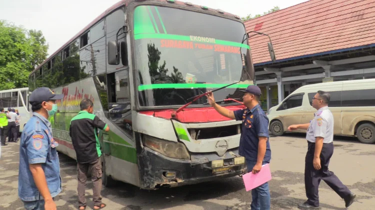 Ramp Check Bus di Terminal Jatijajar Perketat Kesiapan Mudik