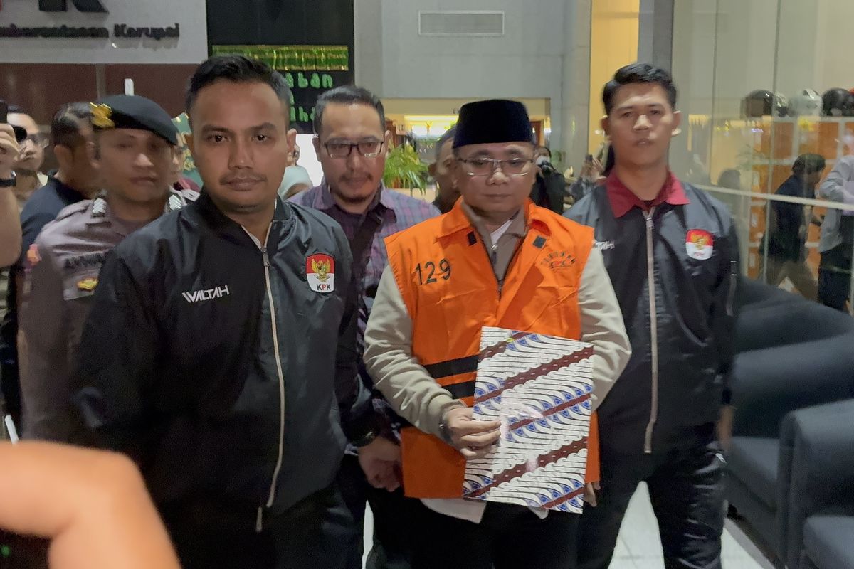 SUNGGUH GILAAA!! 4 Mobil Disita dari Kasus Kuota Haji Yaqut